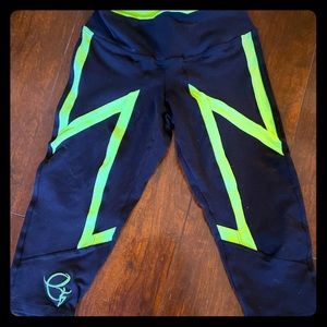 Equilibrium Capri small xs black and neon green